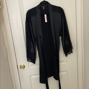 NWT Victoria Secret Night Robe